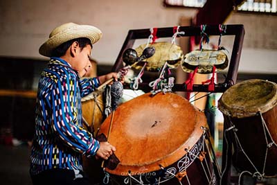 Tz'utuj Q'ajoom ancestral Mayan music